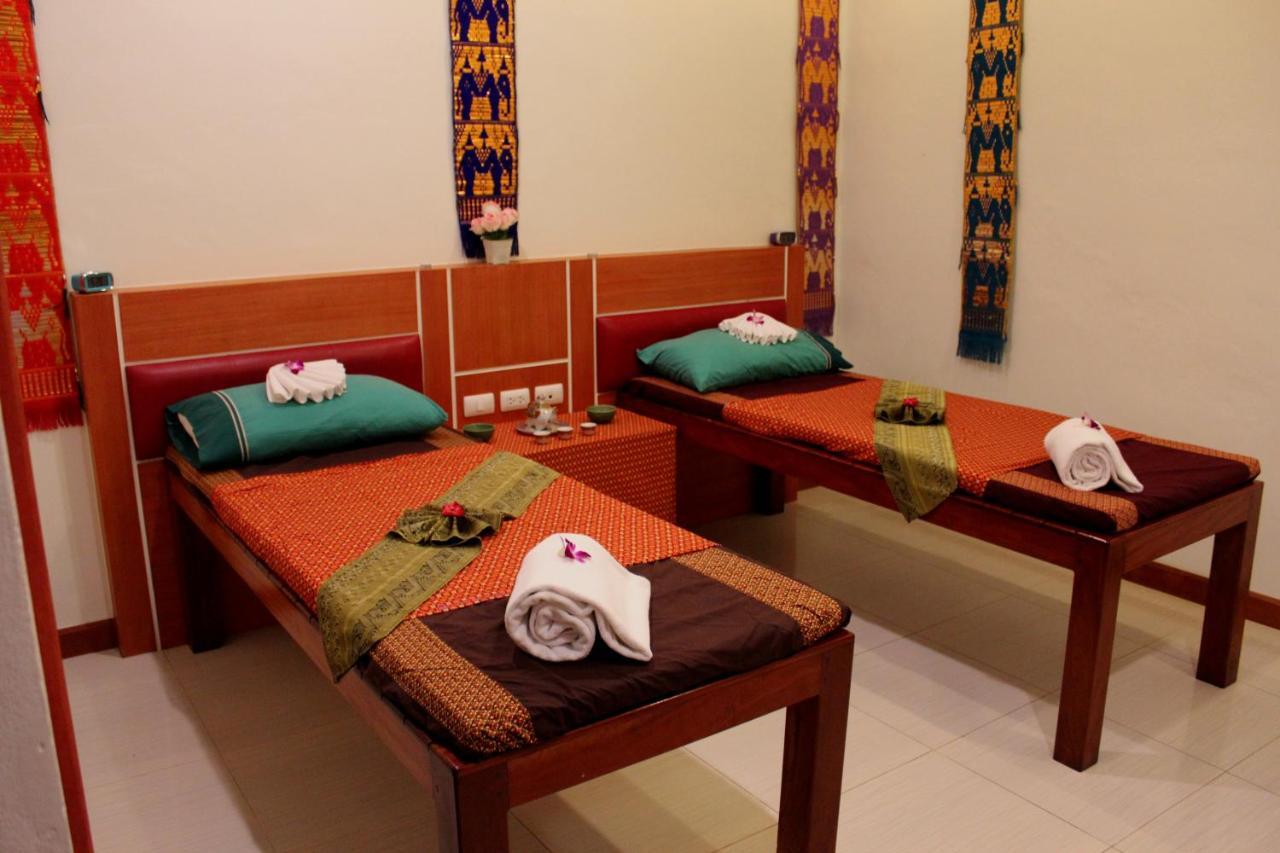 Fulla Place Patong Exterior photo