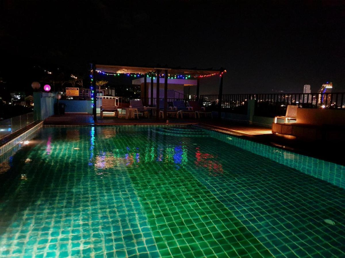 Fulla Place Patong Exterior photo